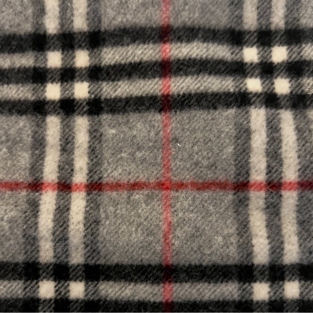 Burberry London Lambswool Plaid Print Scarf - Picture 3 of 5